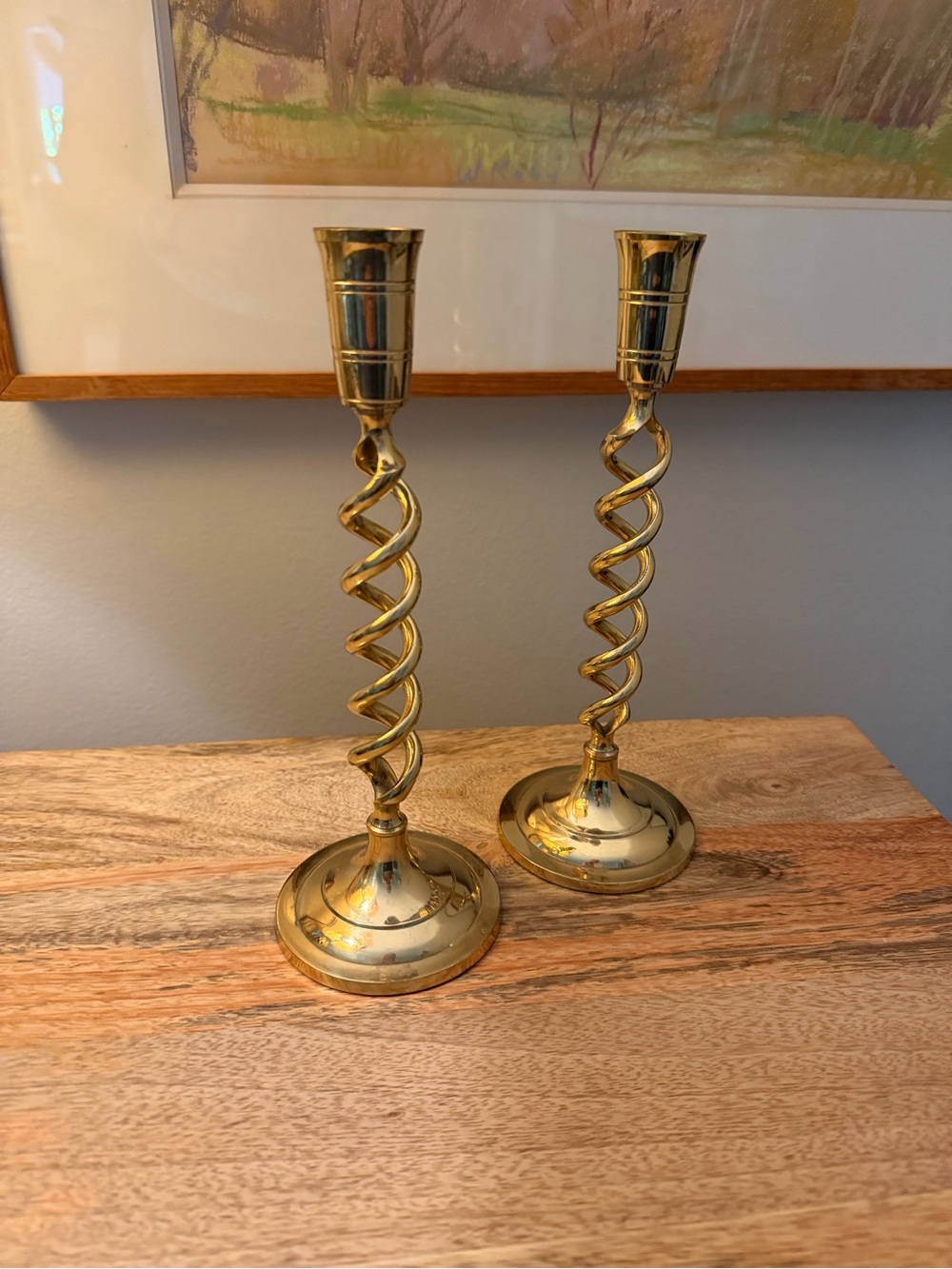 Pair of Vintage Twisted Spiral Brass Candlesticks - Gold tone.